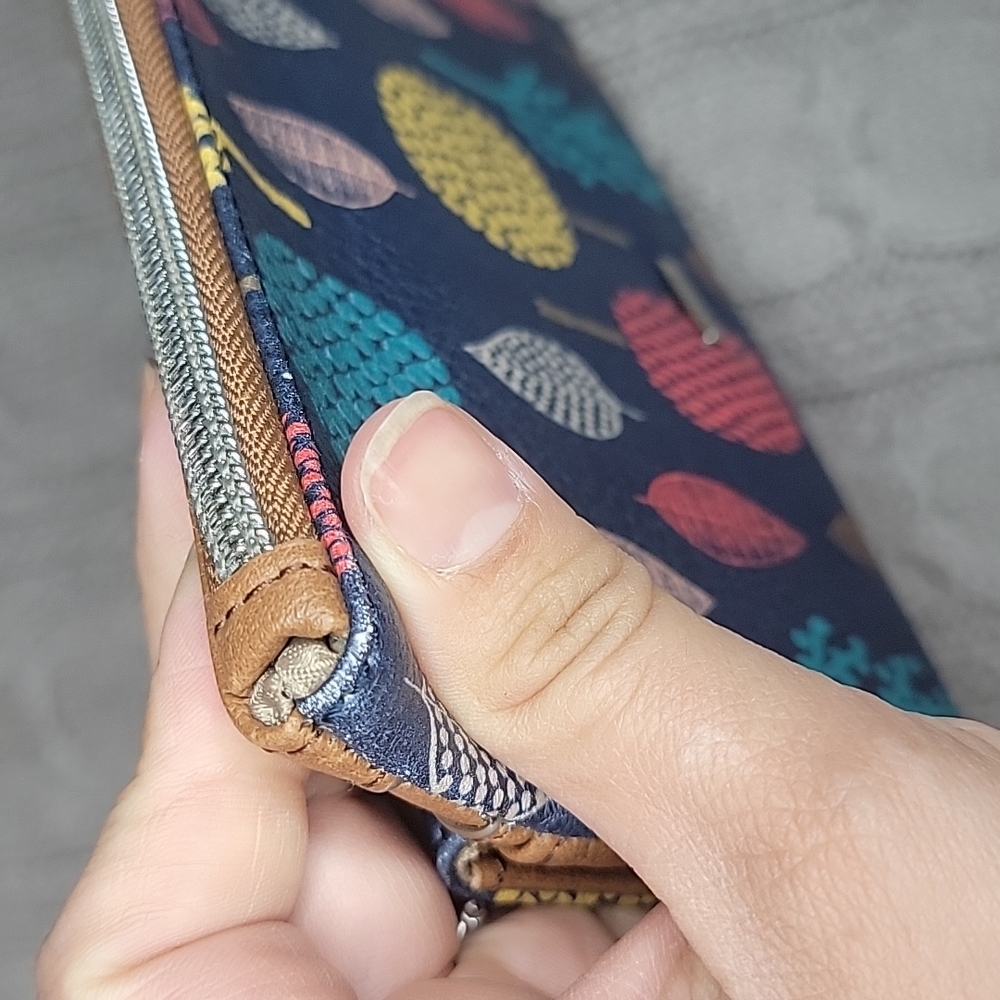 Relic Wallet - Picture 8 of 13